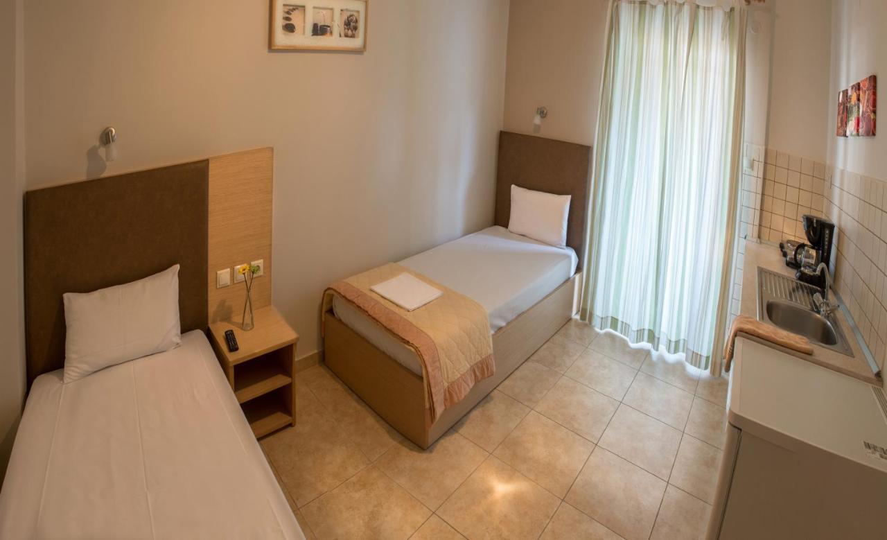 Nepheli Apartments And Studios Paralía 部屋 写真